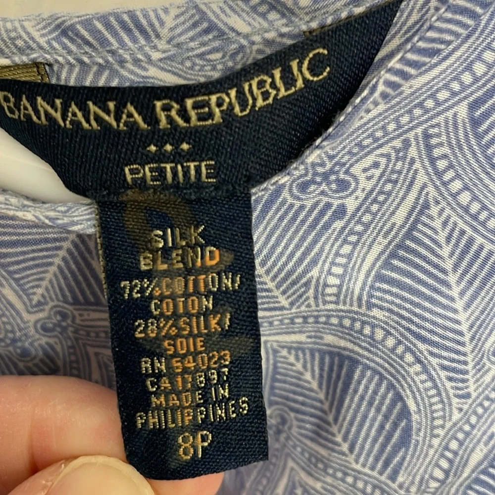 Banana Republic silk blend sleeveless top - Picture 4 of 8